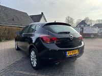 Occasion Opel Astra Cosmo 140 PK (102 kW) 2011 Zwart (metallic) Hatchback
