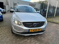 tweedehands Volvo XC60 2.0 T6 Momentum 306 pk camera navi cruise elec