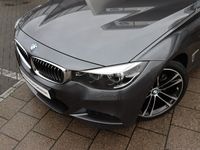 tweedehands BMW 320 3-SERIE Gran Turismo i High Executive M Sport Automaat / Panoramadak / Achteruitrijcamera / Sportstoelen / LED / Comfort Access Navigatie Professional / M Sportonderstel