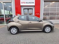 Occasion Toyota Yaris Hybrid Active 2024 Groen Hatchback