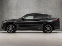 tweedehands BMW X4 M40d High Executive M-Sport 340Pk Automaat (PANORAMADAK, STANDKACHEL, HEAD-UP DISPLAY, KEYLESS, CAMERA, DEALER ONDERHOUDEN, ELEKTRISCHE SPORTSTOELEN, MSPORT REMMEN, ELEKTRISCHE TREKHAAK, APPLE CARPLAY, SFEERVERLICHTING)