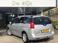 tweedehands Peugeot 5008 1.6 Style 5p. Automaat | Trekhaak, Navi, Cruise, Camera, Climate | Dealeronderhouden | NAP |