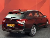 Occasion Hyundai i30 Comfort 2023 Zwart (metallic) Stationwagen
