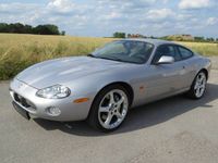 Occasion Jaguar XKR 363 PK (266 kW) 2000 Zilverplatinum metallic Coupé