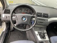 tweedehands BMW 318 318 i Executive Clima CC PDC LM – Inruil Mogeli