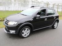 Occasion Dacia Sandero Lauréate 90 PK (66 kW) 2014 Zwart (metallic) Hatchback