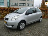 Occasion Toyota Yaris 69 PK (50 kW) 2007 Grijs Hatchback