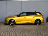 Occasion Opel Astra Business Elegance 181 PK (133 kW) 2023 Geel Hatchback