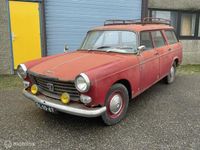 tweedehands Peugeot 404 Familiale 1.6 1963 rood 7 persoons 1ste serie