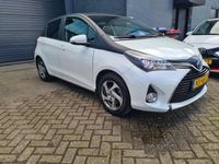 tweedehands Toyota Yaris 1.5 Hybrid Trend Bi-Tone 46k km NAP