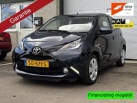 Occasion Toyota Aygo X-play 69 PK (50 kW) 2018 Blauw Hatchback