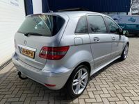 tweedehands Mercedes B160 BlueEFFICIENCY Business / AIRCO / PANO DAK / TREKHAAK / APK 11-24