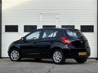 Occasion Hyundai i20 Dynamiq 101 PK (74 kW) 2010 Zwart (metallic) Hatchback