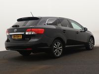 tweedehands Toyota Avensis Wagon 1.8 VVTi Dynamic Business Limited