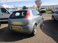 Occasion Fiat Grande Punto Sport 95 PK (69 kW) 2006 Grijs Hatchback