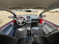 tweedehands Toyota Aygo 1.0-12V Aspiration Red Navigator Automaat Airco Al