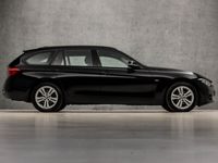 tweedehands BMW 318 3-SERIE Touring i High Executive Sportline Automaat (GROOT NAVI, DEALER ONDERHOUDEN, STOELVERWARMING, SPORTSTOELEN, ELEK ACHTERKLEP, LED KOPLAMPEN, PARKEERSENSOREN, NIEUWSTAAT)