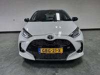 Occasion Toyota Yaris Hybrid Sport 91 PK (66 kW) 2024 Grijs Hatchback