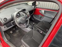 tweedehands Toyota Aygo 1.0-12V 5-Deurs met Nieuwe APK – Inruil Mogelijk –