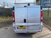 tweedehands Opel Vivaro 2.5 CDTI L2H1 ZILVER AIRCO