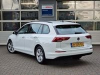Occasion VW Golf VIII Life 110 PK (80 kW) 2022 Wit Stationwagen