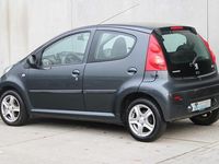 Occasion Peugeot 107 68 PK (50 kW) 2010 Grijs (metallic) Hatchback