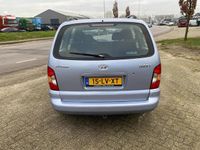 tweedehands Hyundai Trajet 2.0i-16V GLS AUTOMAAT !!!