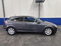 tweedehands Opel Astra GTC 1.4 Business