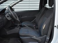 Occasion Renault Clio II 75 PK (55 kW) 2008 Wit Hatchback