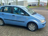 Occasion Fiat Idea Dynamic 95 PK (69 kW) 2004 Blauw MPV