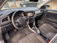 tweedehands VW T-Roc 1.5 TSI SPORT AUTOMAAT ADAPT CRUISE NAVI PDC V+A TREKHAAK CARPLAY/ANDROID