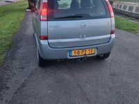 Occasion Opel Meriva Cosmo 101 PK (74 kW) 2004 Grijs MPV