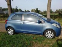 Occasion Toyota Yaris 69 PK (50 kW) 2006 Blauw (metallic) Hatchback