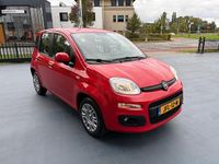 Occasion Fiat Panda Lounge 69 PK (50 kW) 2018 Rood Hatchback