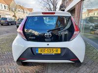 tweedehands Toyota Aygo 1.0 VVT-i X-Fun 5Drs /55.000 Km/Airco/Bluetooth/Led/NAP/Garantie