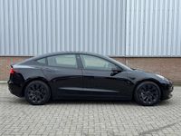 Occasion Tesla Model 3 Standard Range 208 kW (283 PK) 2021 Zwart Sedan