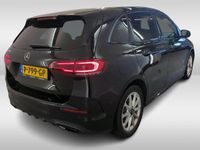 Occasion Mercedes B250 AMG line 218 PK (160 kW) 2022 Zwart MPV