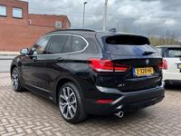 tweedehands BMW X1 xDrive25e High Executive Sportline Navigatie prof Panoramadak Head-Up Camera ACCSportstoelen Trekhaak Stoelverwarming Keyless Entry 18 Inch Velgen Nw ¤ 65000.-