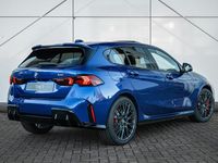 Nieuw BMW 120 Executive 2026 Blauw Hatchback