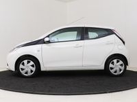 tweedehands Toyota Aygo 1.0 VVT-i x-play I Navigatie I Airco I 5 Deurs I Zuinig I Camera I USB I 1e Eigenaar I centrale vergrendeling met afstandsbediening I Elektrische ramen voor I