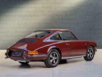 tweedehands Porsche 911 T 1971 68113KM RESTORED