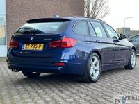 tweedehands BMW 320 3-SERIE Touring i Edition Luxury Line Purity High Executive