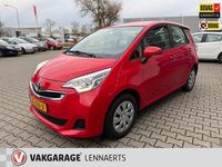 Occasion Toyota Verso-S 99 PK (72 kW) 2015 Rood MPV