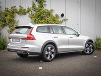 tweedehands Volvo V60 CC T5 AWD Aut.8 Pro, ACC, Schuifdak, Standkachel, 360