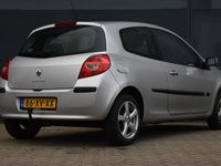 tweedehands Renault Clio 1.2-16V Authentique |OPEN DAK|CRUISE|TREKHAAK