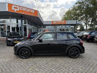 Occasion Mini Cooper Essential 2021 Zwart Hatchback