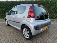 tweedehands Peugeot 107 1.0-12V Urban Move Airco - isofix - elektrische ra