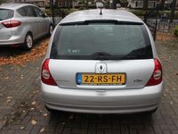 tweedehands Renault Clio 1.2-16V AUTH.COMF.