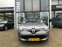 tweedehands Renault Clio IV Estate 1.5 dCi ECO Expression navigatie airconditioning cruise controle elektrische pakket parkeersensoren