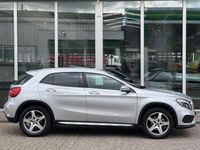 tweedehands Mercedes GLA180 AMG Ambition | Panorama | 18" | Navigatie groot